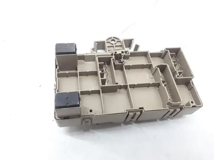 Subaru Forester SH (2008 - 2013)  LB101101B Блок предохранителей