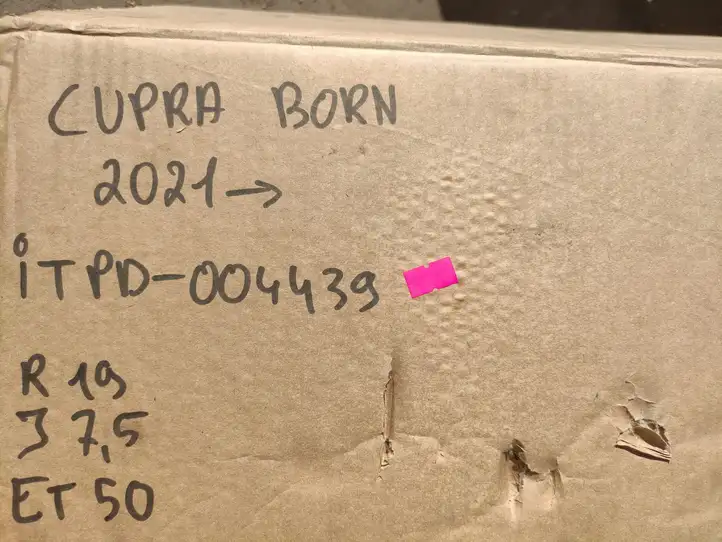Cupra Born (2021 - ) 10E601025 Легкосплавный колесный диск R19 — фото 6