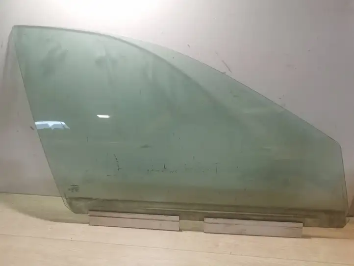 Volvo XC90 (2006 - 2014) 43R001582 Стекло передней двери — фото 1