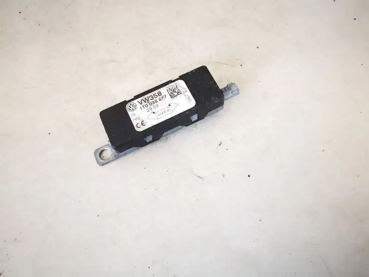 Volkswagen Touran I (2003 - 2010)  1t0035577 Блок управления антенной