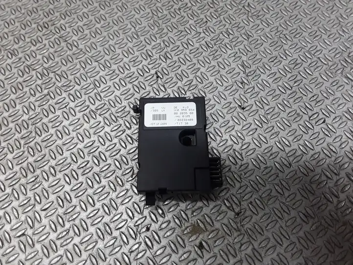 Skoda Octavia Mk2 (1Z) (2004 - 2013)  1K0959654 Датчик положения (угла) руля