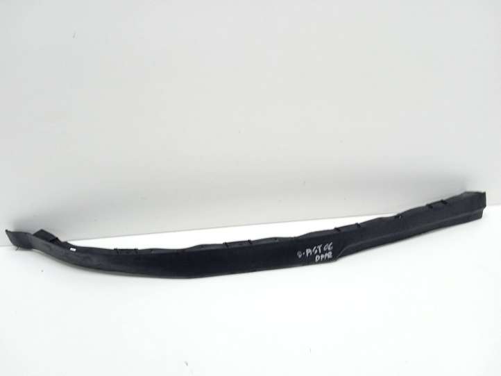 Opel Astra (2004 - 2009)  375768702 Молдинг переднего бампера