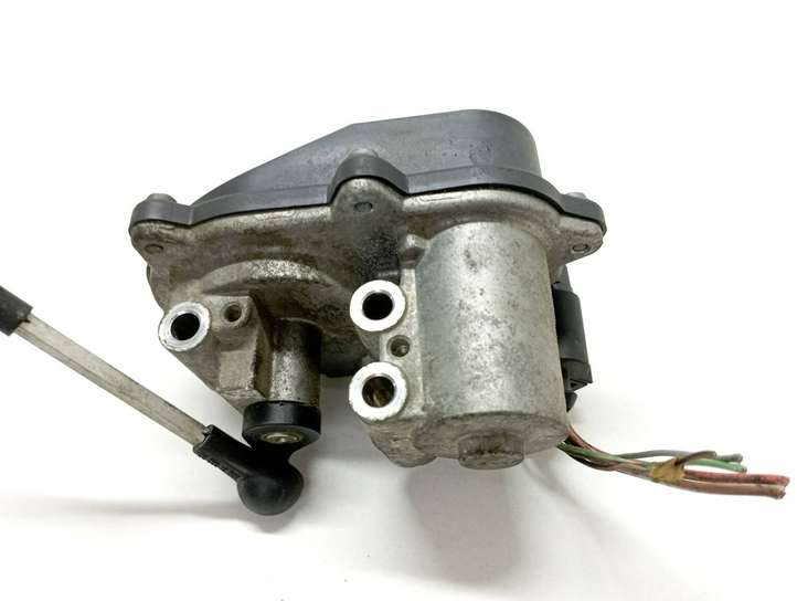 Audi A6 (2004 - 2008)  06F133482E Двигатель заслонки