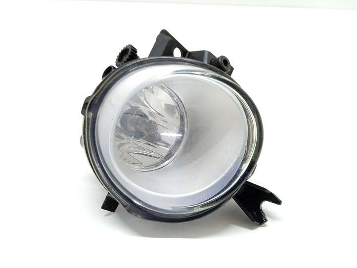 Volkswagen Touareg I (2002 - 2010)  7L6941899B Передняя противотуманная фара