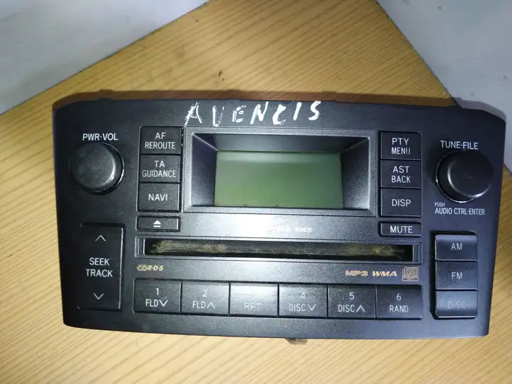 Toyota Avensis T250 (2006 - 2009) CQTS6670G Магнитола / мультимедийная система — фото 1