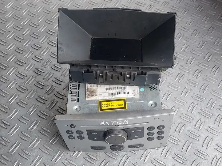Opel Astra H (2004 - 2009) 13190857 Магнитола / мультимедийная система — фото 1