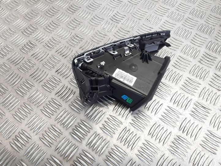 Ford Focus (2015 - 2019)  BM51018B08 Боковая воздушный дефлектор
