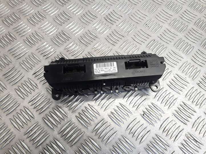 Ford Focus (2015 - 2019)  F1ET18C612DJ Блок управления кондиционера воздуха / климата/ печки (в салоне)