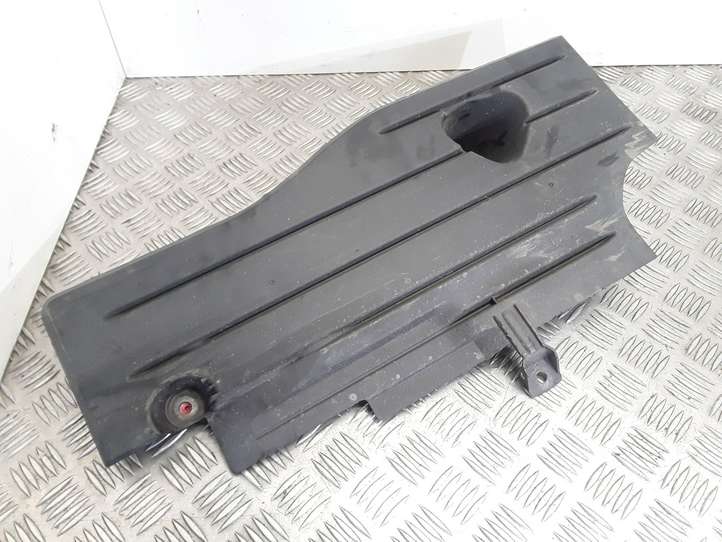 Ford Focus (2015 - 2019)  AV61R11778A Защита дна задней ходовой части