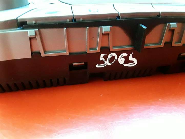 Ford Focus (2005 - 2008)  7M5T18C612CD Блок управления кондиционера воздуха / климата/ печки (в салоне)