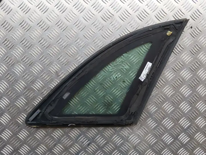 Mercedes-Benz B-class W246 (2014 - 2018) A2466708300 Заднее боковое стекло — фото 4