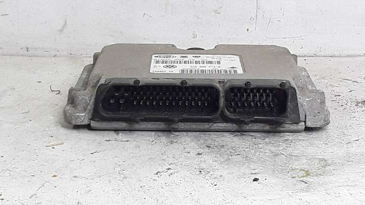 Volkswagen PASSAT B5.5 (2001 - 2005)  036906014M Блок управления двигателя