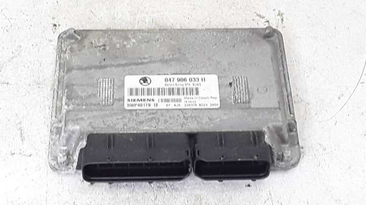 Skoda Fabia Mk1 (6Y) (1999 - 2007)  047906033H Блок управления двигателя
