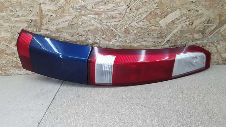 Opel Meriva (2002 - 2006)  93294345 Задний фонарь в кузове