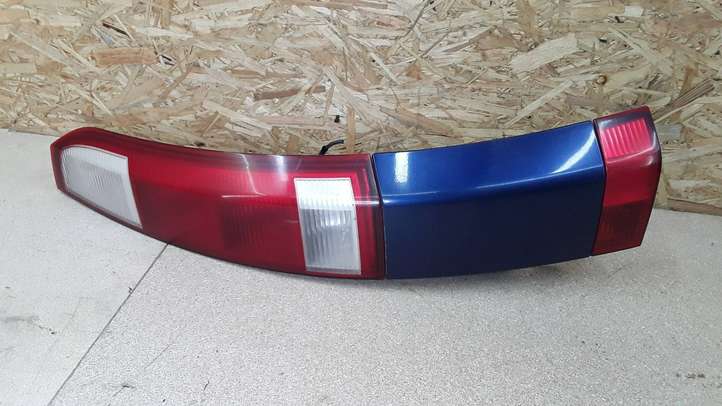 Opel Meriva (2002 - 2006)  93294346 Задний фонарь в кузове