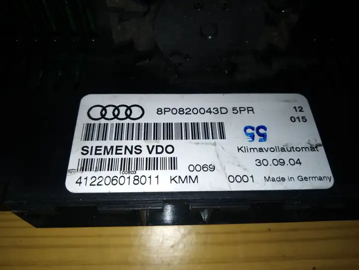 Audi A3/S3 8P (2004 - 2008) 8P0820043D Блок управления климат-контролем — фото 2