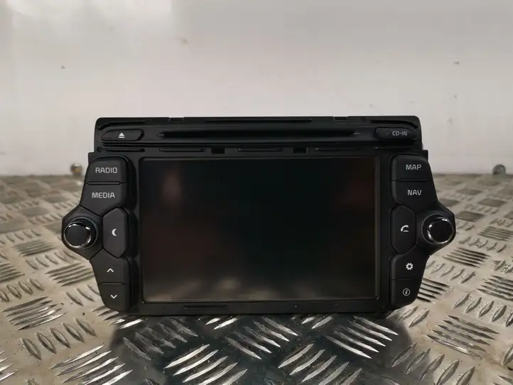 Kia Ceed (2012 - 2015) 410KVXF021122 Магнитола / мультимедийная система — фото 1