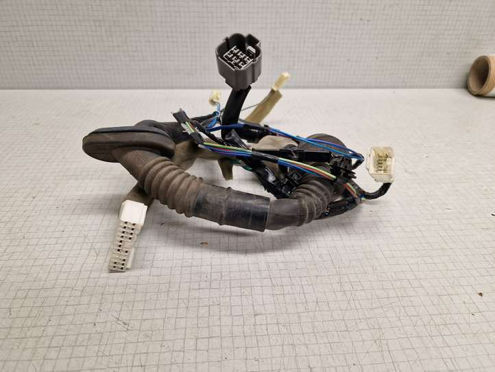 Subaru Outback (2009 - 2014)  81820AJ410 Проводка передних дверей