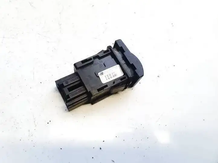 Mazda 3 I (2006 - 2009) bp4l664t0 Кнопка DTC — фото 3