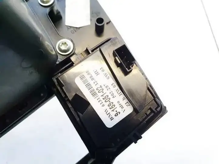 BMW 3 E90 E91 (2005 - 2012) 915905102 Кнопка DTC — фото 3