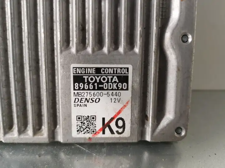 Toyota Yaris (2012 - 2014) 896110DK90 Блок управления двигателем (ЭБУ) — фото 3