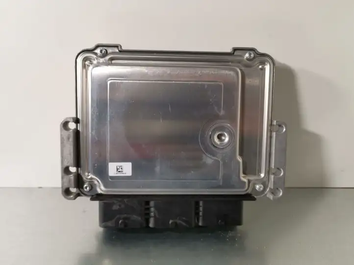 Peugeot 2008 I (2013 - 2019) 0281030545 Блок управления двигателем (ЭБУ) — фото 2