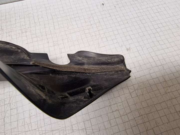 Subaru Outback (2009 - 2014)  63134AJ000 Обшивка крышки багажника