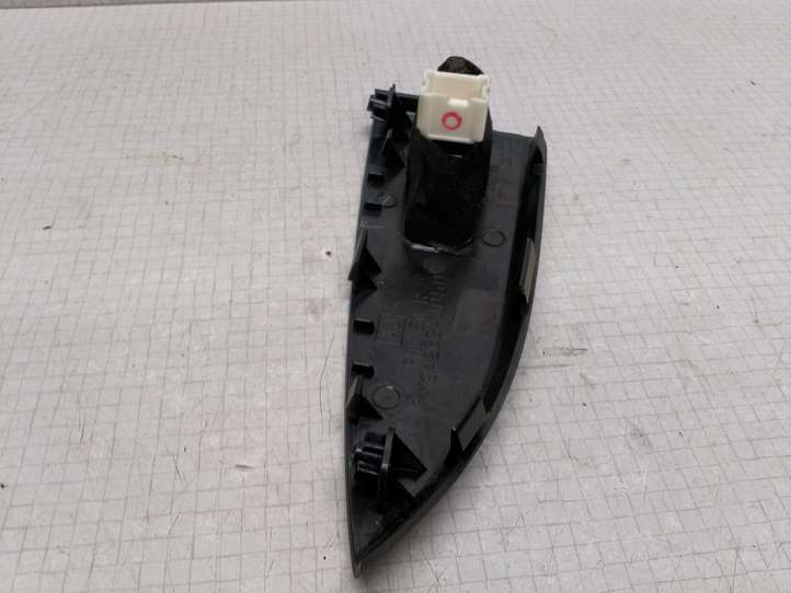 Subaru Outback (2009 - 2014)  94263AJ050 Отделка  кнопки стеклоподъемника