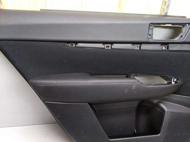 Subaru Outback (2009 - 2014)  S73508120 Обшивка задней двери