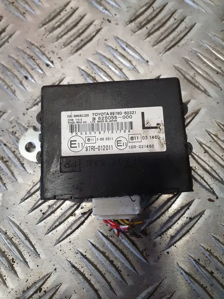 Toyota Land Cruiser (J120) (2002 - 2009) 8978060321 Блок иммобилайзера — фото 1