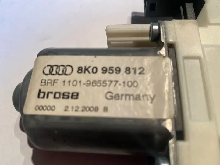 Audi A4 S4 B8 8K (2007 - 2011) 8K0959812 Стеклоподъемник задней двери — фото 3