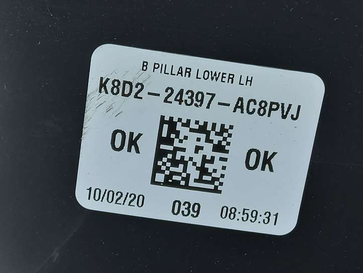 Land Rover Range Rover Evoque (2018 - )  K8D224397AC Отделка стойки (B) (нижняя)