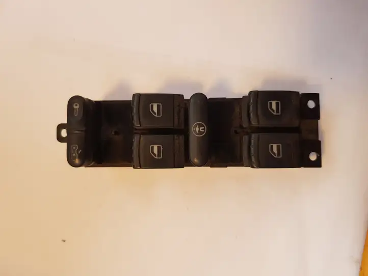 Volkswagen PASSAT B5 (1997 - 2000) 1J4959857 Блок кнопок стеклоподъемников — фото 1