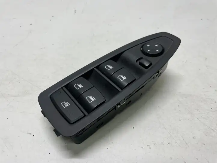 BMW 3 F30 F35 F31 (2012 - 2018) 9208110 Блок кнопок стеклоподъемников — фото 1