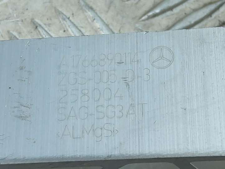 Mercedes-Benz A W176 (2012 - 2018)  A1766890114 Другая деталь панели
