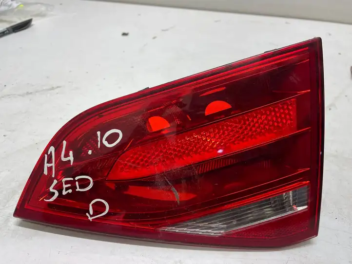 Audi A4 S4 B8 8K (2007 - 2011) 8K545094D Задний фонарь в крышке багажника — фото 1