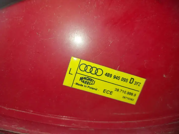 Audi A6 Allroad C5 (2000 - 2006) 4B9945095D Задний фонарь в кузове — фото 4