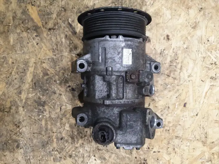 Toyota Auris 150 (2006 - 2012) GE4472601255 Компрессор (насос) кондиционера воздуха — фото 1