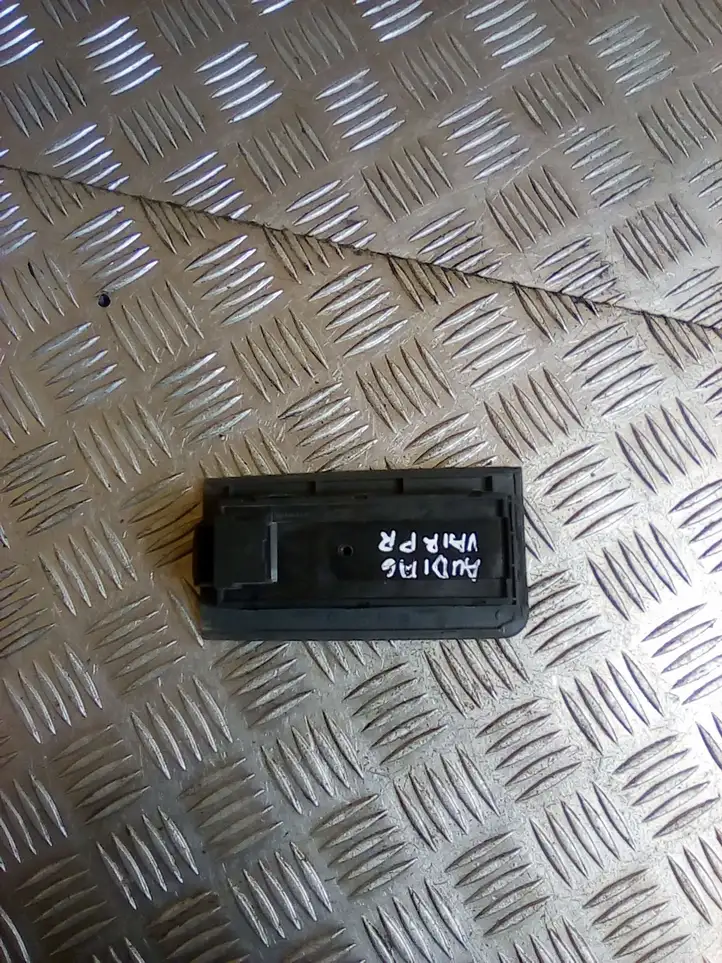 Audi A6 S6 C5 4B (1997 - 2001) 4B0959851 Кнопка стеклоподъемников — фото 3