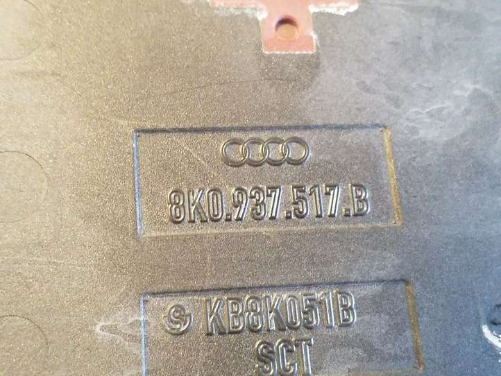 Audi S5 8T (2011 - 2016)  8K0937517B Узел подключения плюсовых проводов