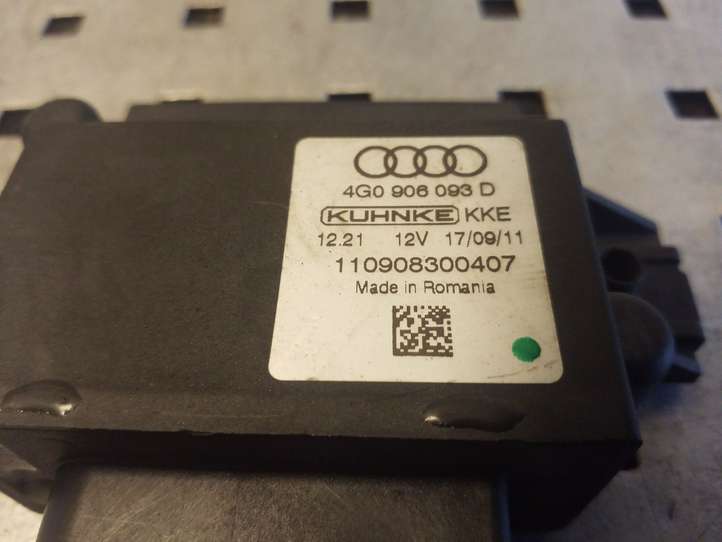 Audi S5 8T (2011 - 2016)  4G0906093D Блок управления топливного насоса