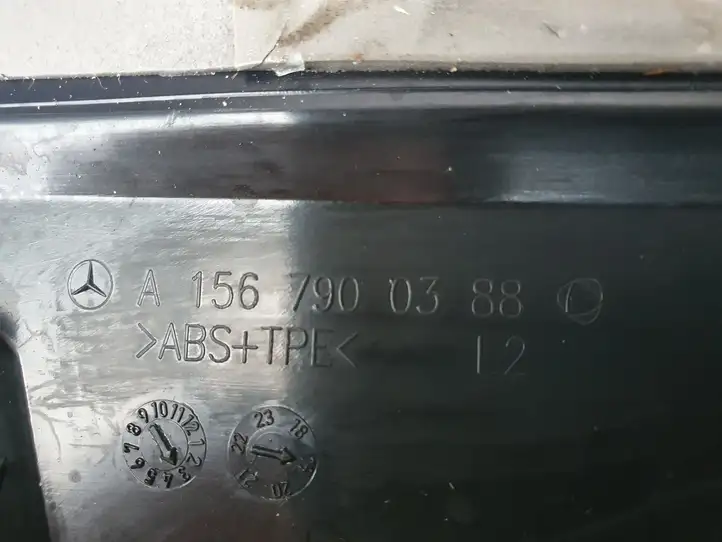 Mercedes-Benz GLA W156 (2013 - 2017) 1567900388 Спойлер заднего стекла — фото 3