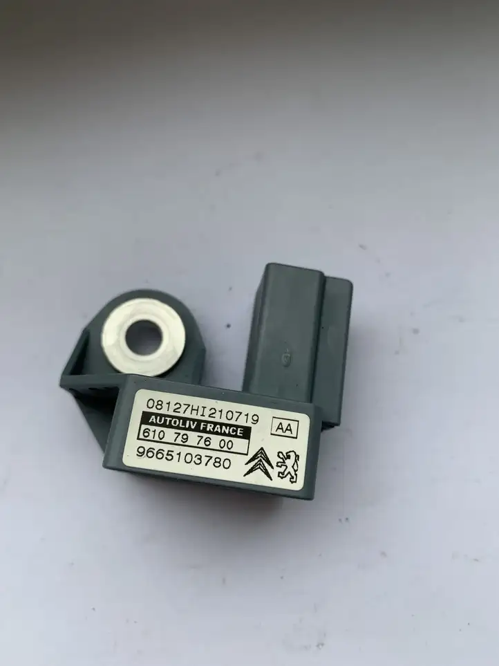 Citroen C4 I Picasso (2006 - 2013) 9665103780 Датчик удара SRS — фото 1