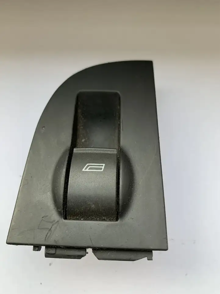 Audi A6 S6 C5 4B (2001 - 2004) 4B0959855 Кнопка стеклоподъемников — фото 1