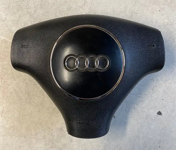 Audi A4 S4 B6 8E 8H (2000 - 2006) Подушка безопасности руля — фото 1