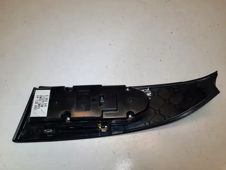 BMW 5 E60 E61 (2004 - 2010) 6943241 Кнопка стеклоподъемников — фото 2