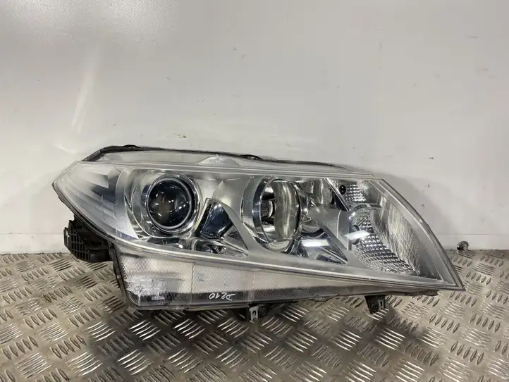 Suzuki Vitara (2014 - 2018) 10018098 Передняя фара — фото 6