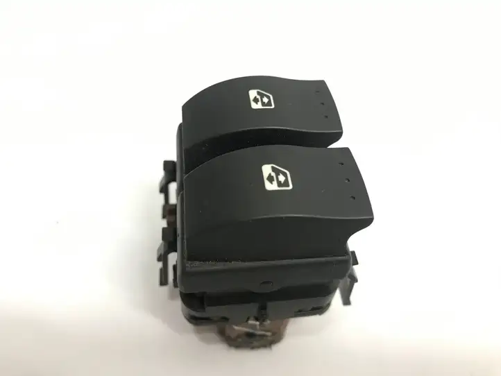 Renault Megane II (2002 - 2005) 315040A Блок кнопок стеклоподъемников — фото 1