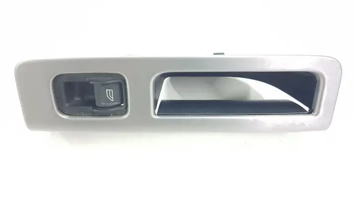 Volvo V50 (2004 - 2008) 30773217 Кнопка стеклоподъемников — фото 1
