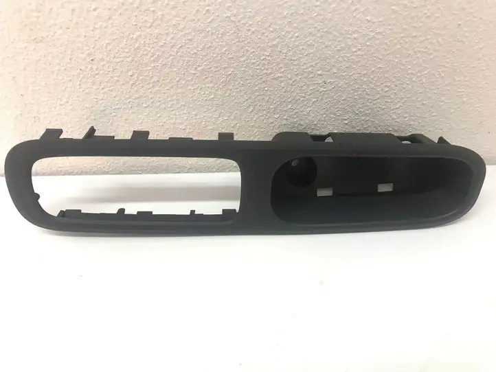 Volvo C70 (2005 - 2009) 9466589 Накладка кнопки стеклоподъемника — фото 1